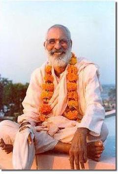 Srila Bhaktivedanta Narayana Maharaja